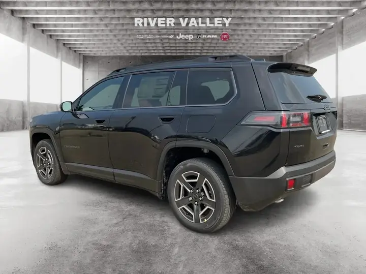 Jeep Cherokee 2026 photo 5