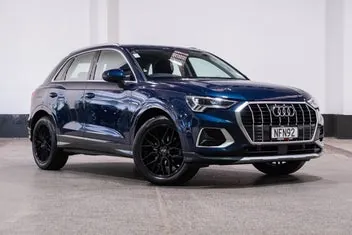 Audi Q3 2019 photo 2