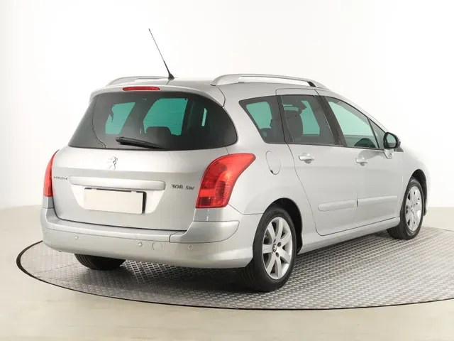 Peugeot 308 Sw 2012 photo 4