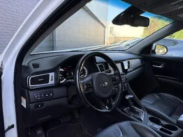 Kia Niro 2016 photo 3