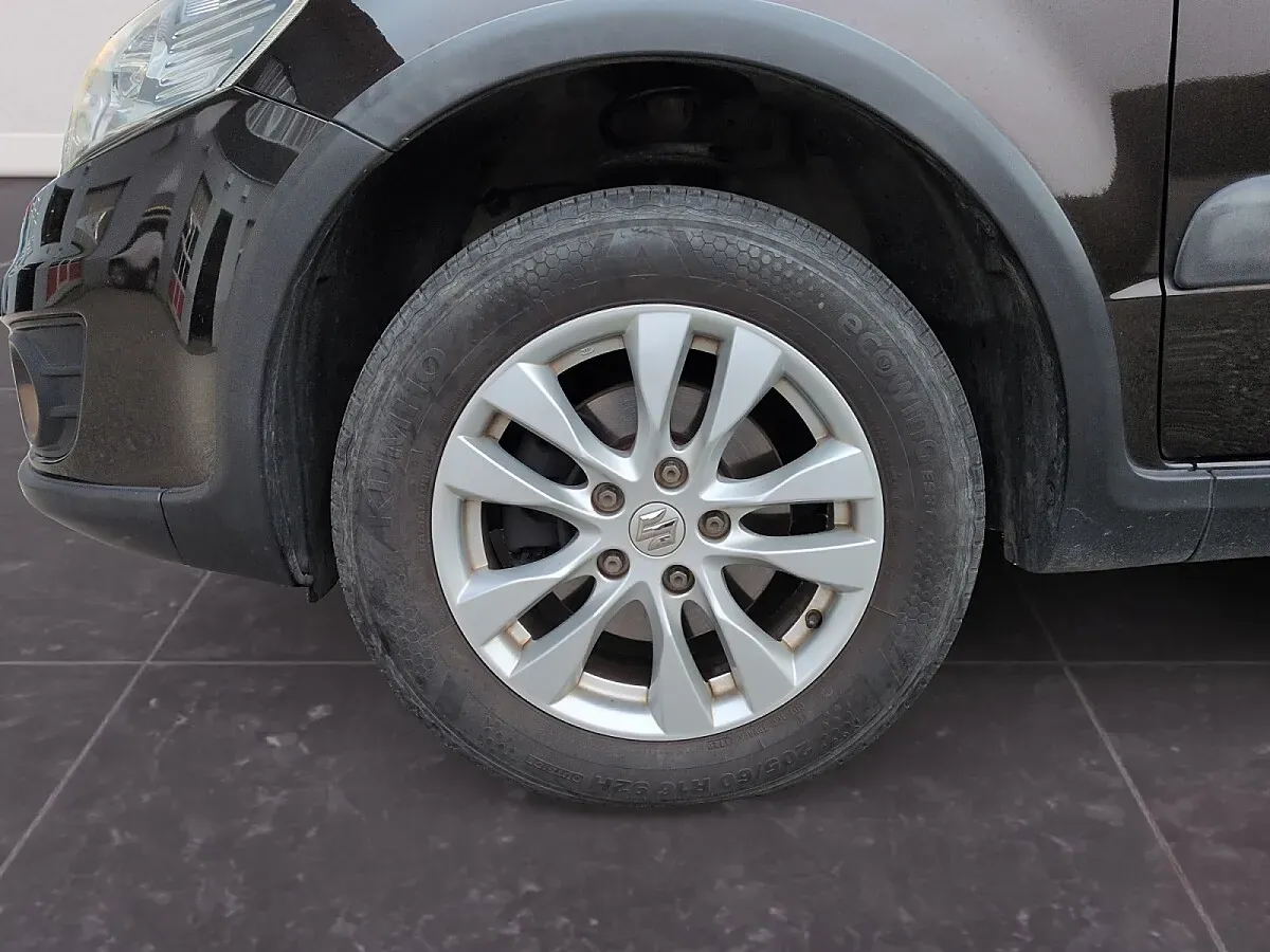Suzuki Sx4 2013 photo 3