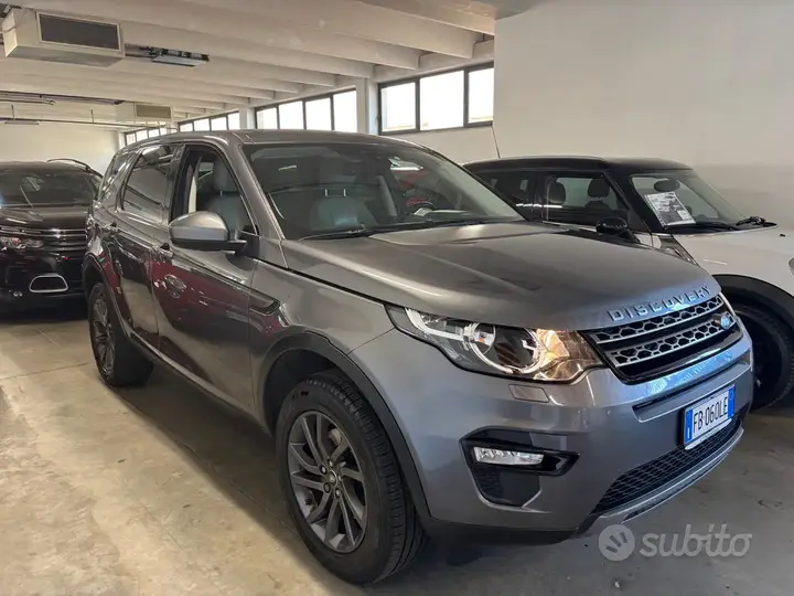 Land Rover Discovery Sport 2015 photo 3