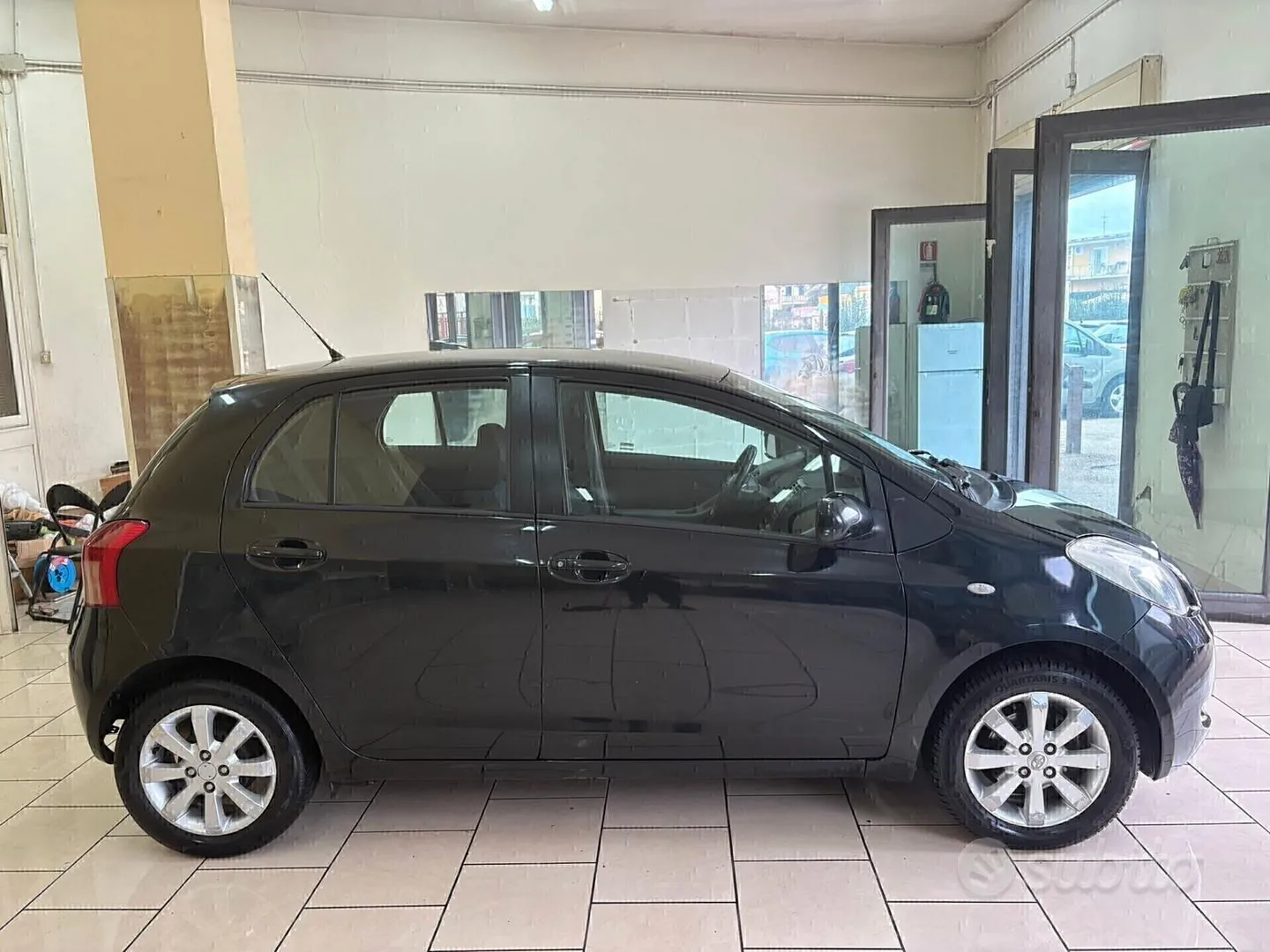 Toyota Yaris 2007 photo 3