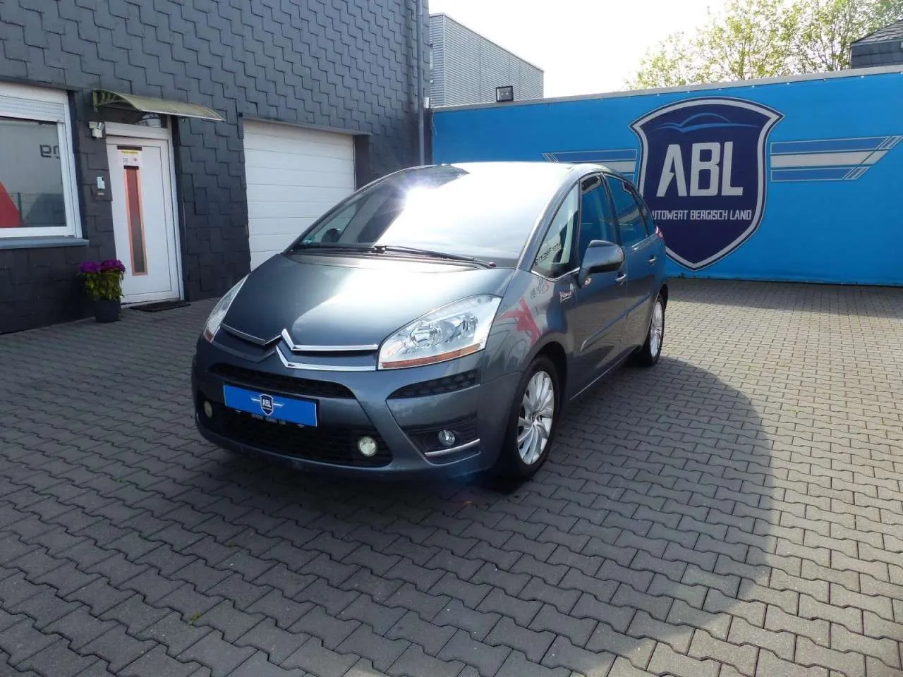 Citroen C4 Picasso 2010 photo 5
