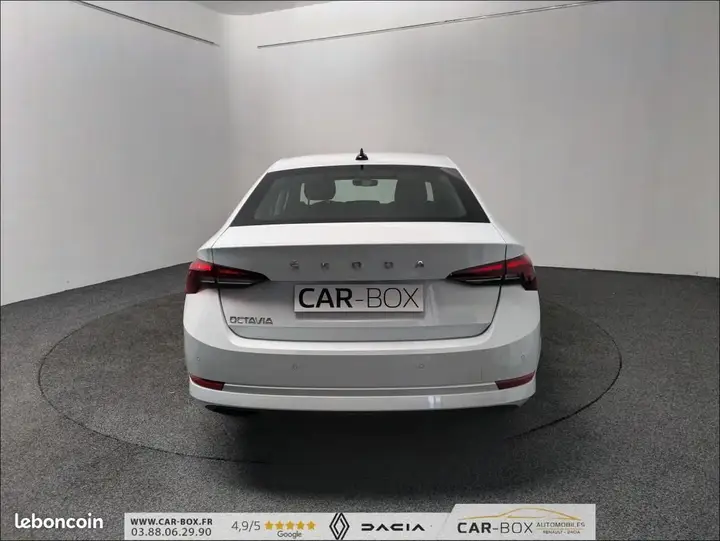 Skoda Octavia 2023 photo 5