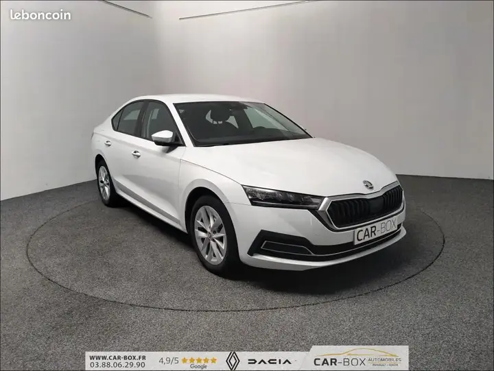 Skoda Octavia 2023 photo 3