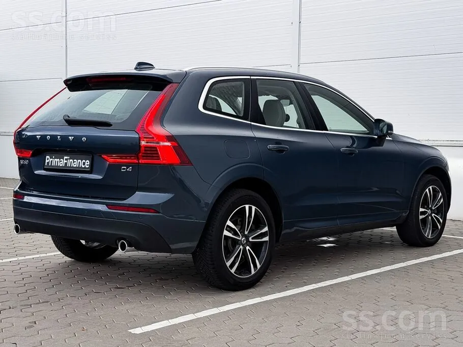 Volvo Xc60 2019 photo 2