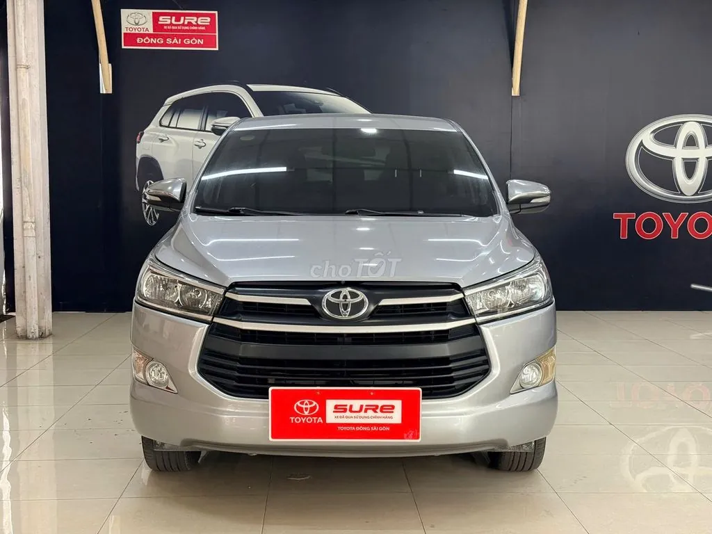 Toyota Innova 2017 photo 3