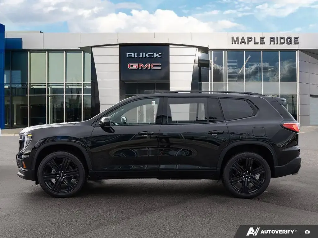 GMC Acadia 2026 photo 2