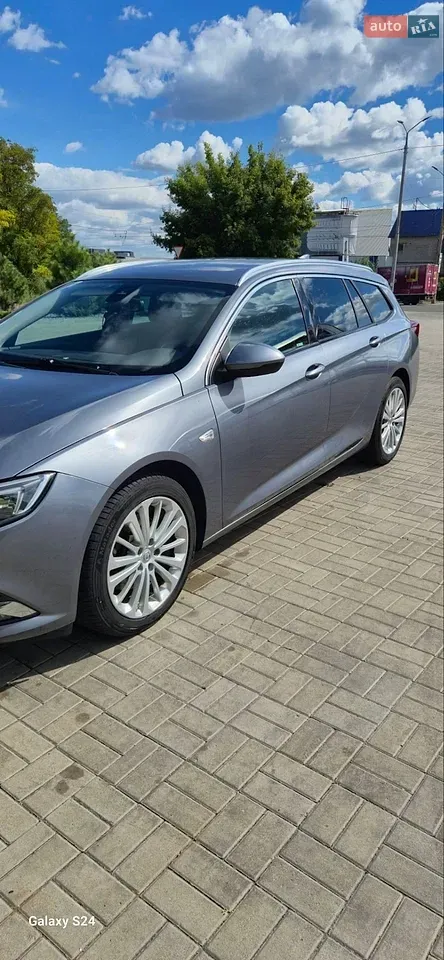 Opel Insignia 2018 photo 2