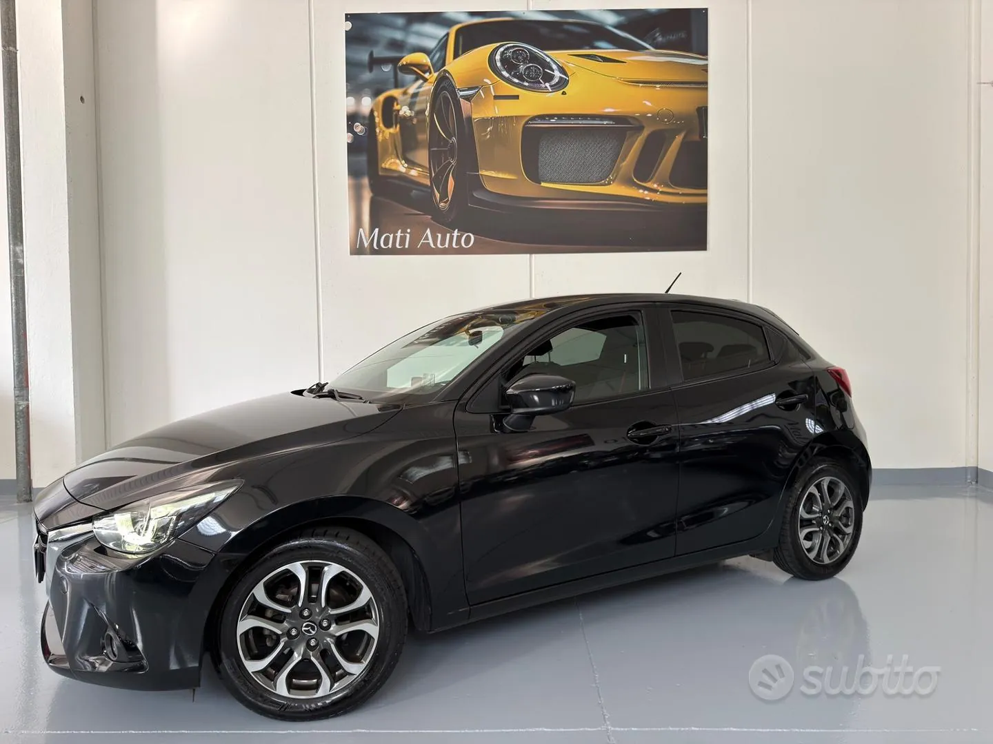 Mazda 2 2016 photo 2