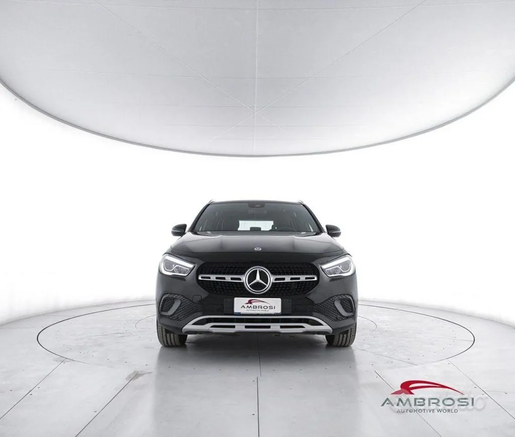 Mercedes-Benz Gla 2023 photo 5