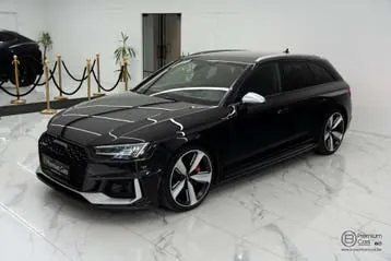 Audi Rs4 2018 photo 3