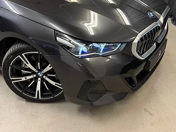 BMW I5 2025 photo 3