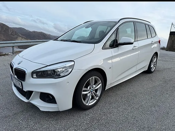 BMW 220D 2016 photo 2