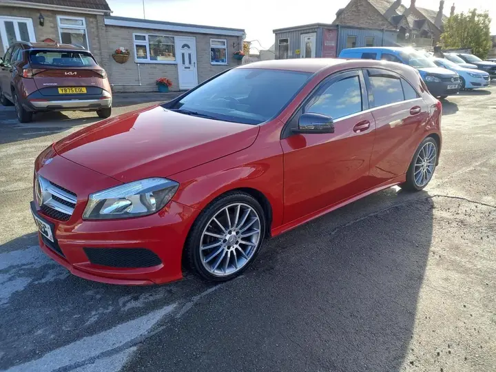 Mercedes-Benz A-Class 2015 photo 2