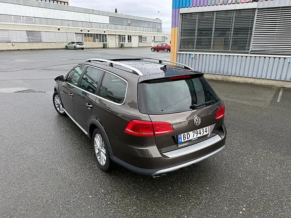 Volkswagen Passat Alltrack 2012 photo 5
