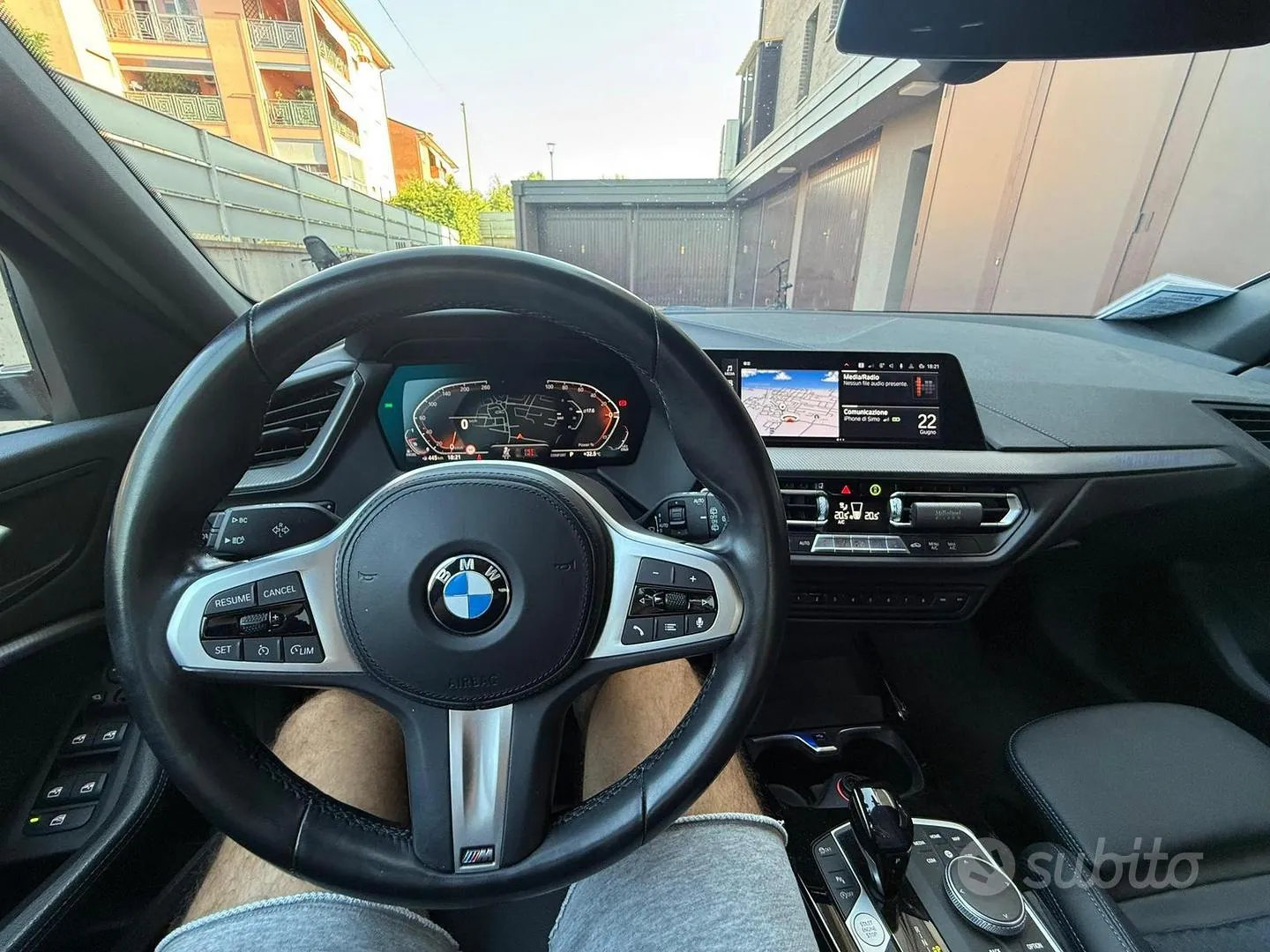 BMW 1 Series 2021 photo 4