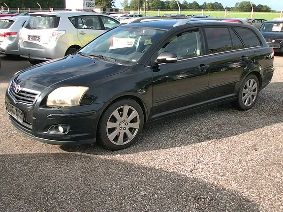Toyota Avensis 2008 photo 2