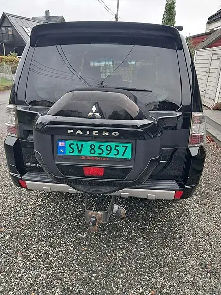Mitsubishi Pajero 2017 photo 3