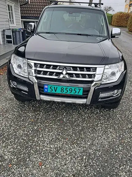 Mitsubishi Pajero 2017 photo 5