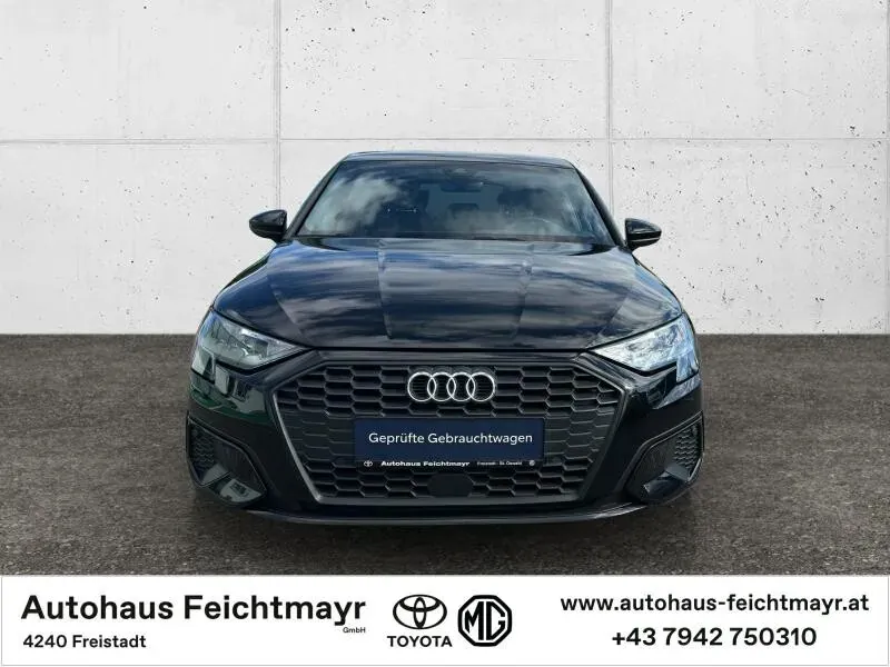 Audi A3 2024 photo 2