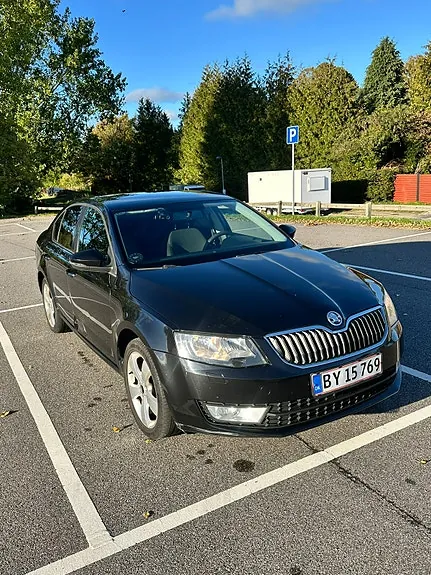 Skoda Octavia 2014 photo 3