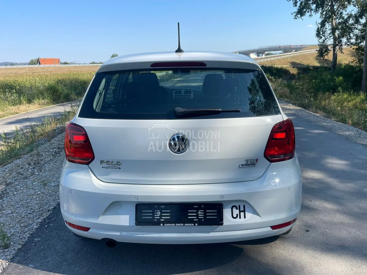 Volkswagen Polo 2016 photo 4