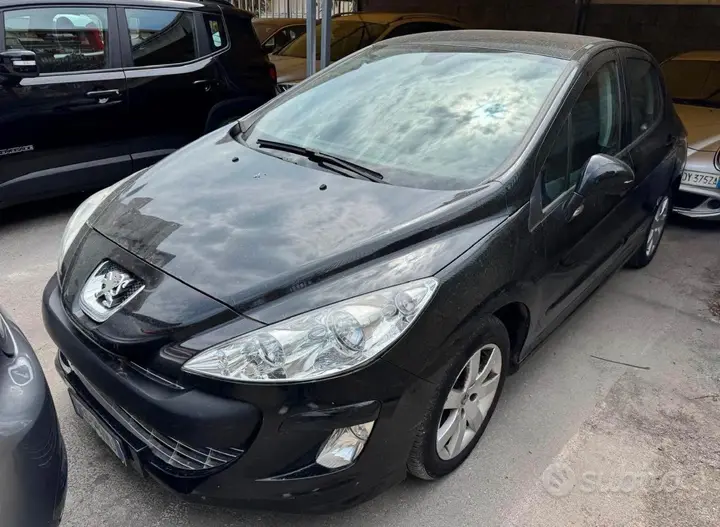Peugeot 308 2010 photo 2
