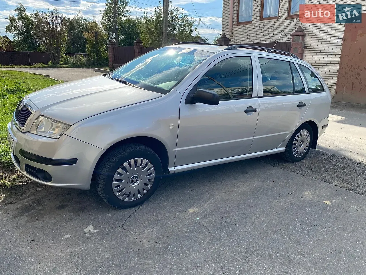 Skoda Fabia 2006 photo 2