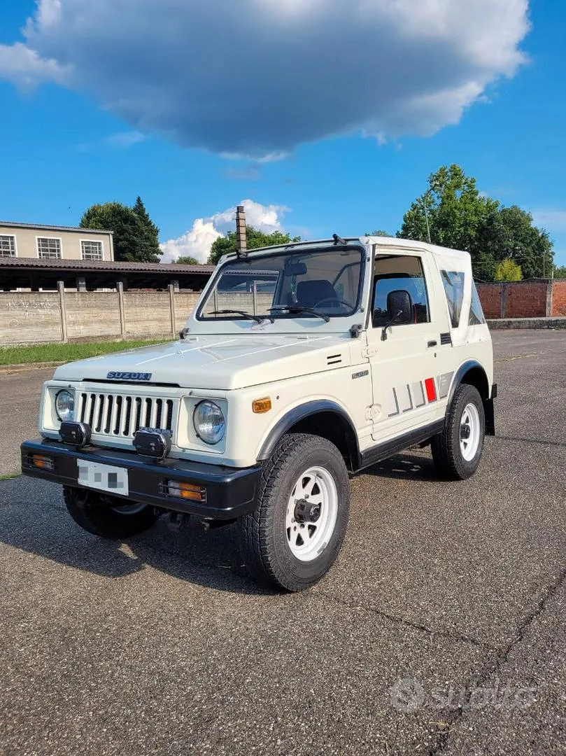Suzuki Samurai 1989 photo 2