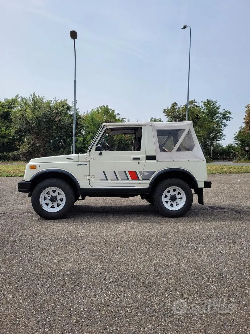 Suzuki Samurai 1989 photo 5