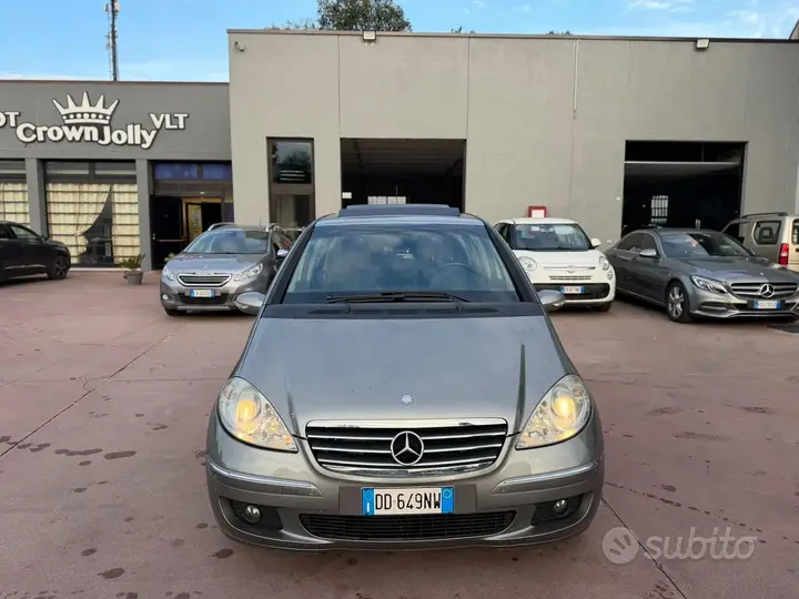 Mercedes-Benz A 180 2007 photo 2