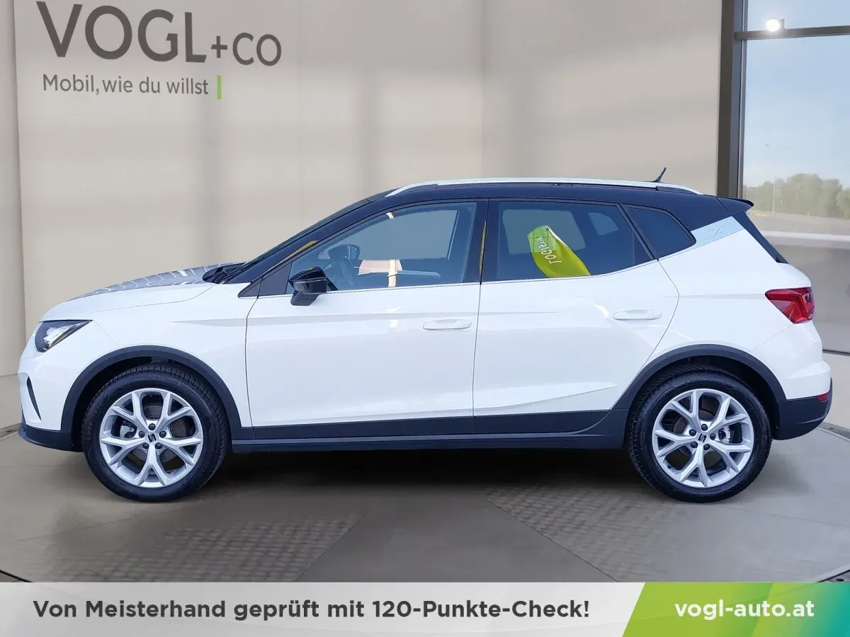 Seat Arona 2024 photo 2