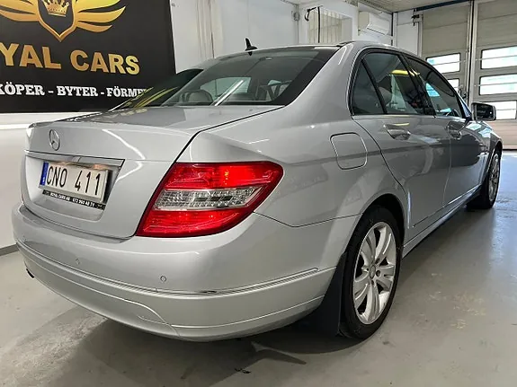 Mercedes-Benz C180 2010 photo 3