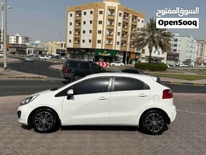 Kia Rio 2014 photo 3
