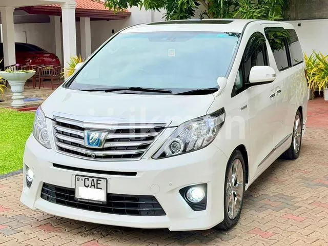 Toyota Alphard 2013 photo 2
