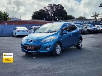 Mazda Demio 2012 photo 4