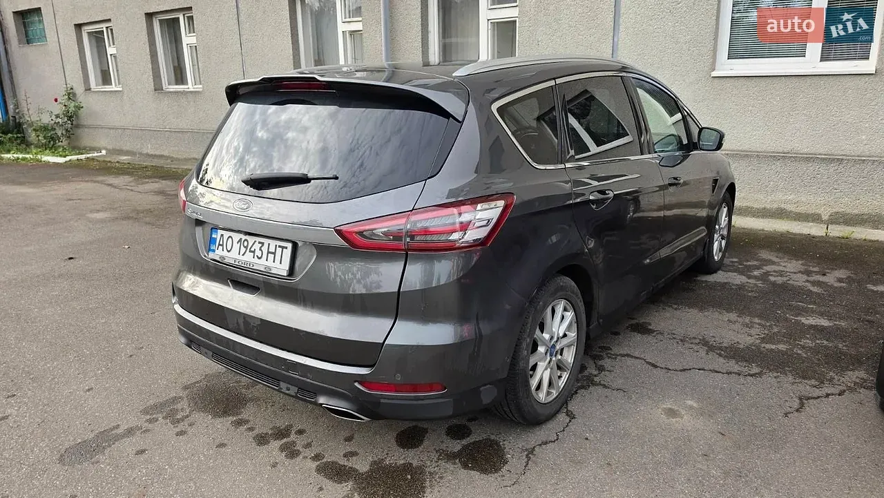 Ford S-Max 2016 photo 4
