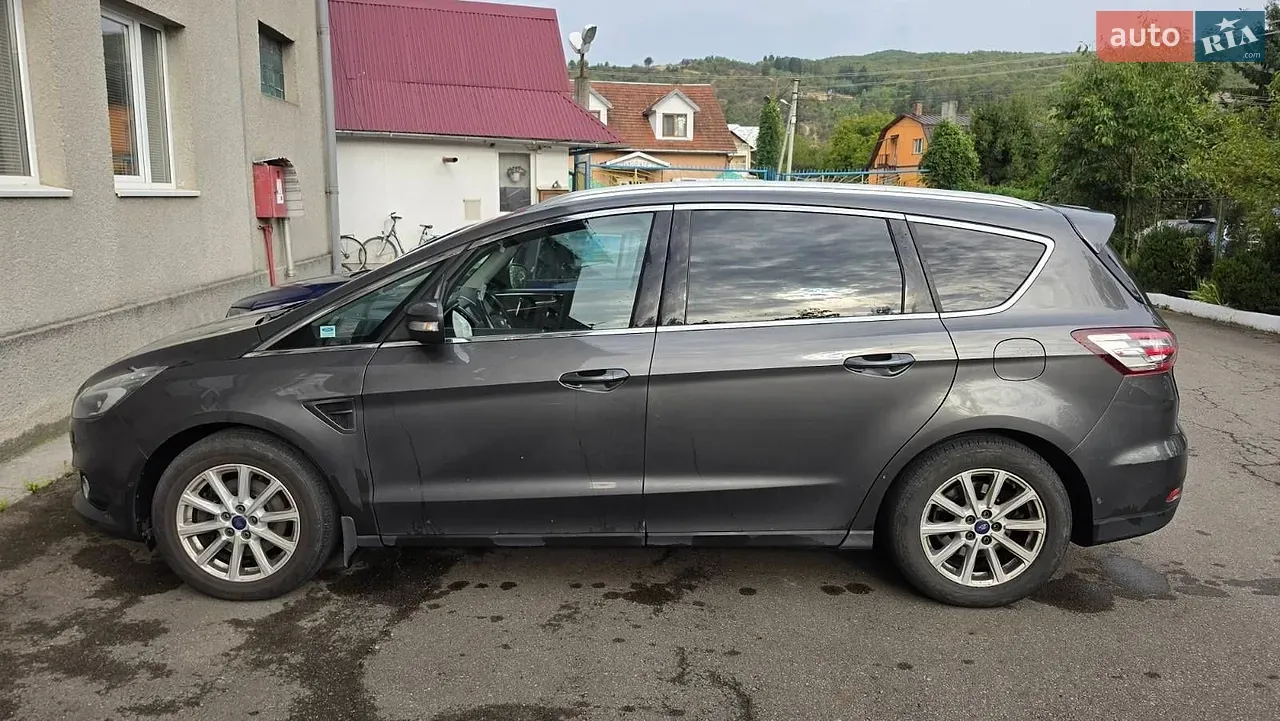 Ford S-Max 2016 photo 2