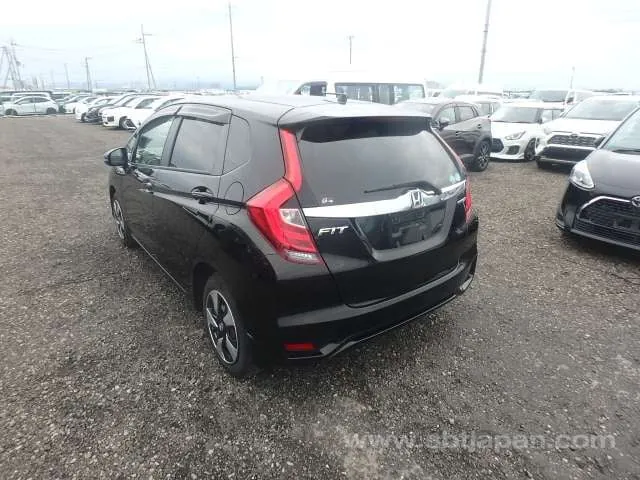 Honda Fit 2019 photo 3
