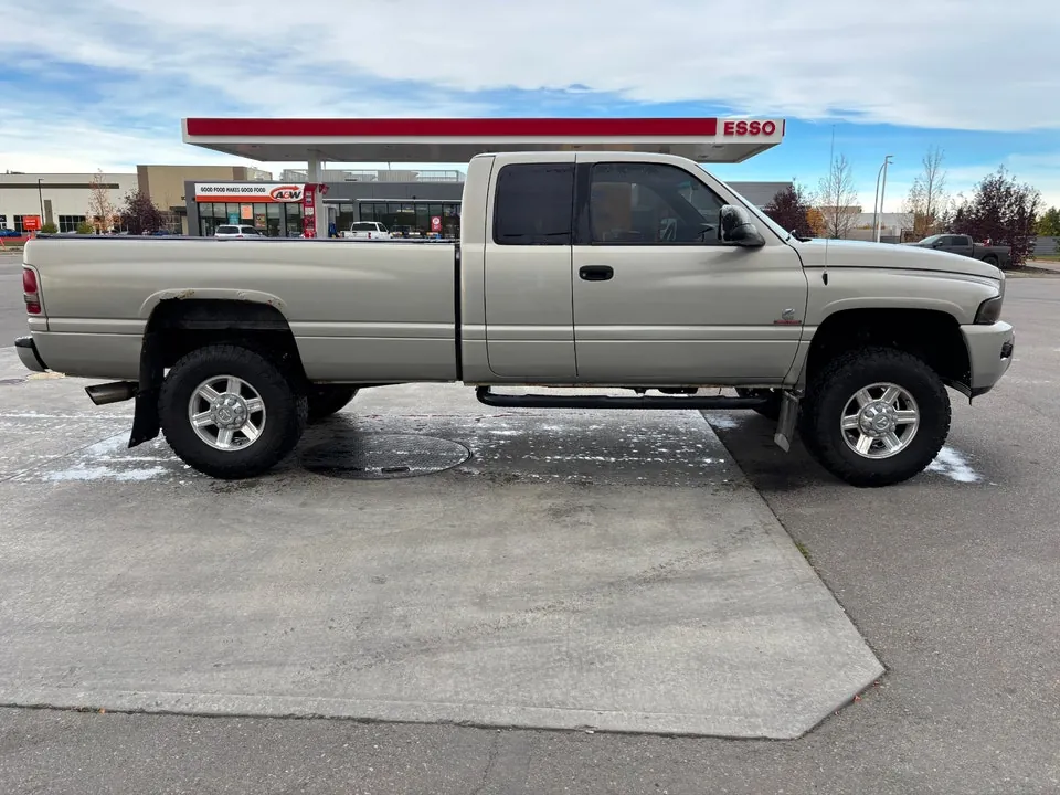 Dodge Ram 2500 1999 photo 3