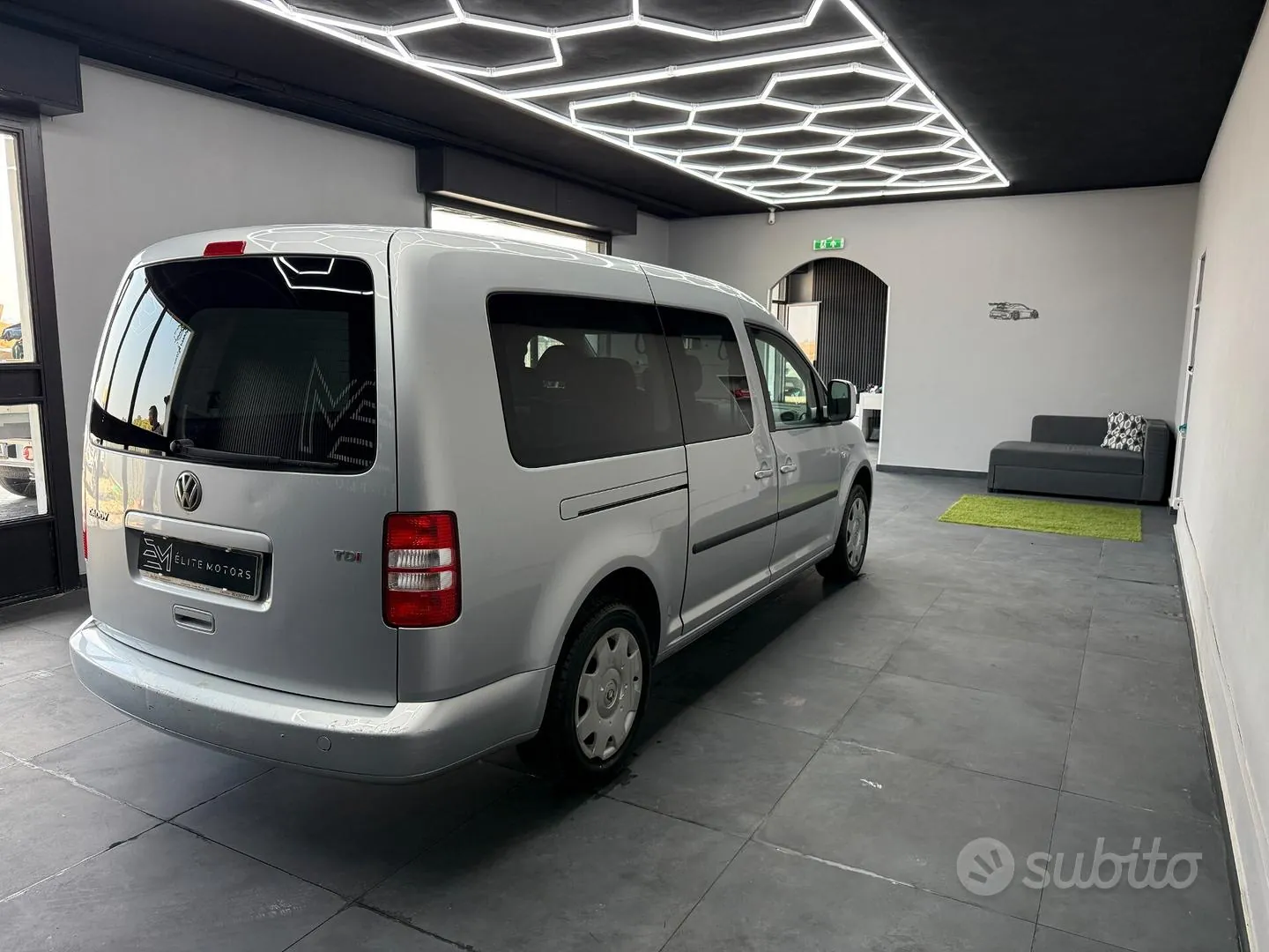 Volkswagen Caddy 2012 photo 5
