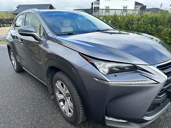 Lexus Nx300H 2015 photo 4