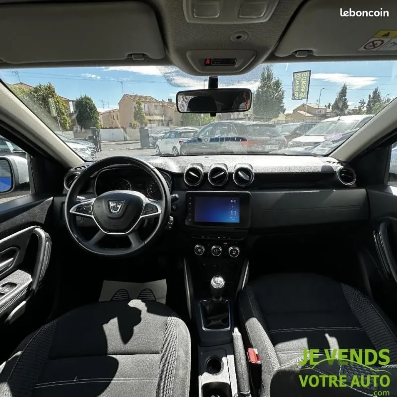 Dacia Duster 2022 photo 3