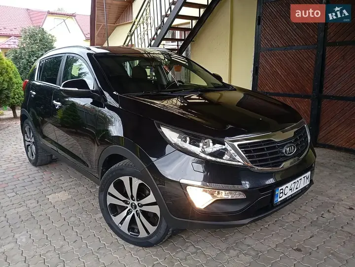 Kia Sportage 2011 photo 2