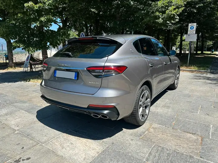 Maserati Levante 2021 photo 4