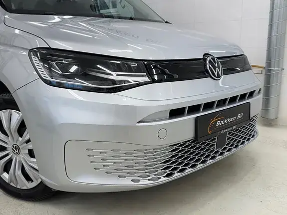 Volkswagen Caddy Maxi 2022 photo 3