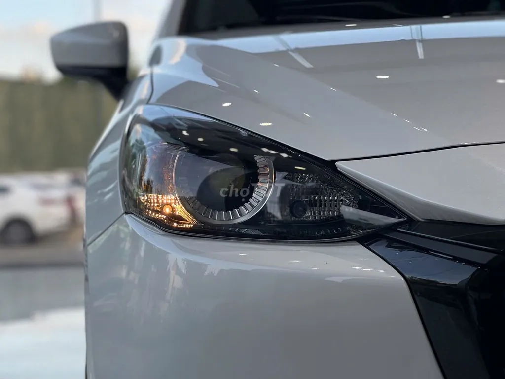 Mazda 2 2026 photo 5