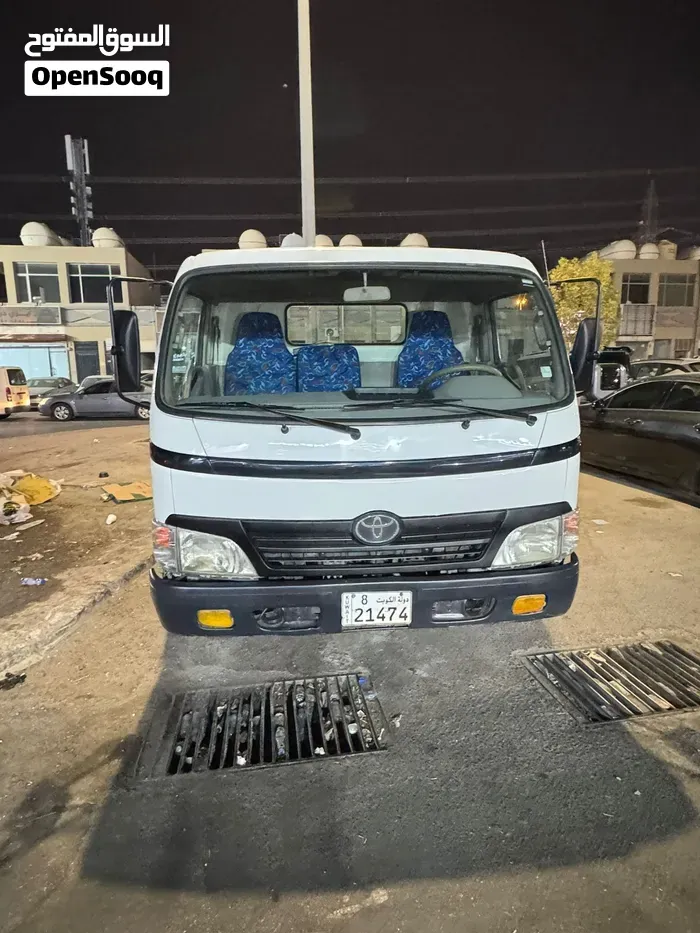 Toyota Dyna 2004 photo 5